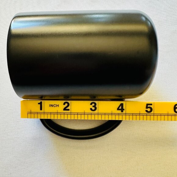 Disney's Magic Kingdom Pirates of the Caribbean Collectible Coffee Mug & DVD Lot - Picture 5 of 16